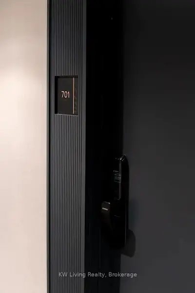 Condo Apartment in Oakville