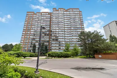 Condo Apartment in Burlington