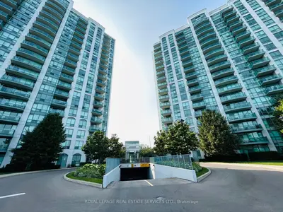 Condo Apartment in Mississauga