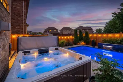 1228 Fox Crescent, Milton, On L9t 0s7