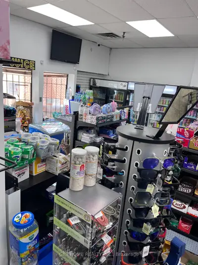 4665 Central Parkway E 9, Mississauga, On L4z 2v4