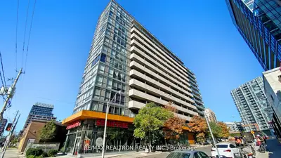 20 Joe Shuster Way #202, Toronto, On M6k 0a3