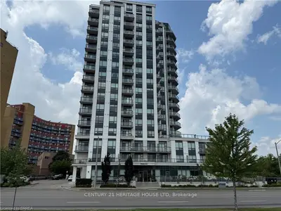 Condo Apartment in Toronto