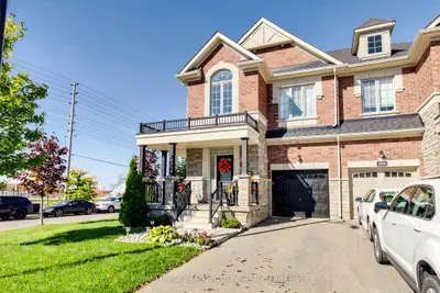Semi-Detached in Mississauga