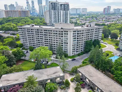 Condo Apartment in Mississauga