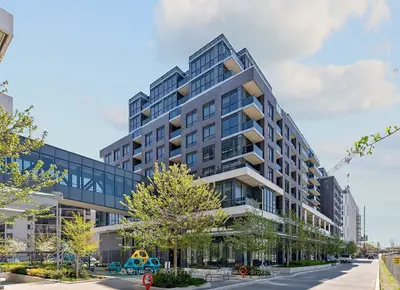 Condo Apartment in Toronto