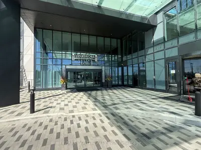 998 Martin Grove Road 326, Toronto, On M9w 0g6