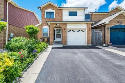 Detached in Brampton