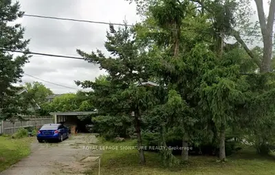 Detached in Oakville
