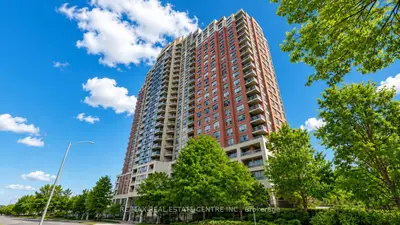 Condo Apartment in Mississauga