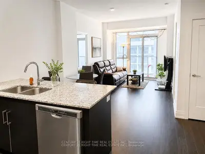 Condo Apartment in Oakville