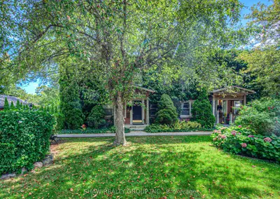 Fourplex in Burlington