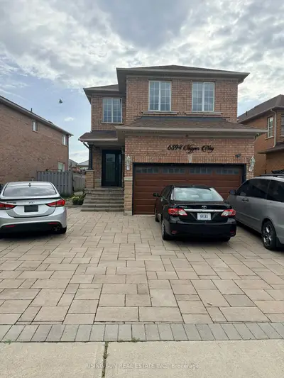 Detached in Mississauga