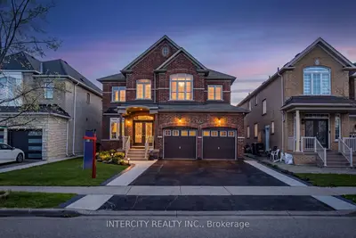 Detached in Brampton