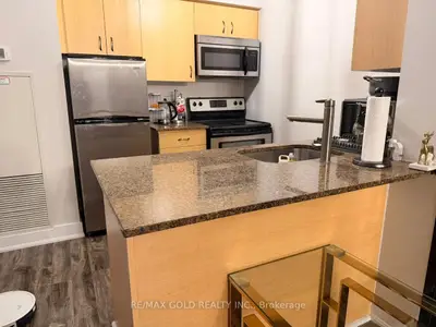 Condo Apartment in Brampton
