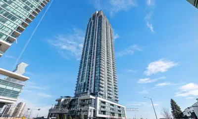 Condo Apartment in Mississauga