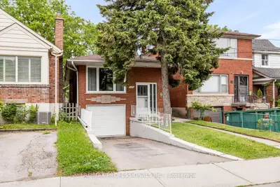Detached in Toronto