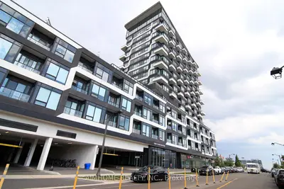 Condo Apartment in Oakville