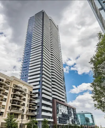 Condo Apartment in Mississauga
