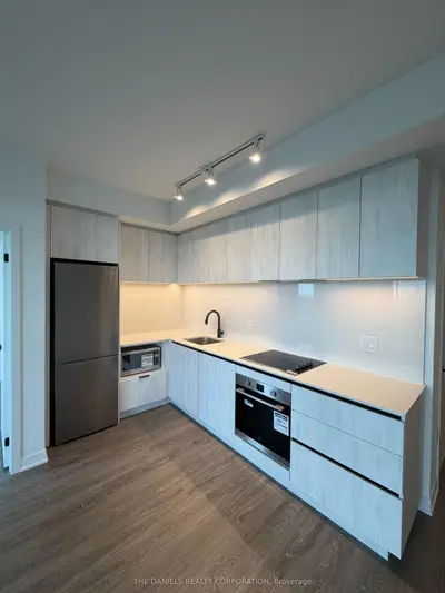 Condo Apartment in Mississauga