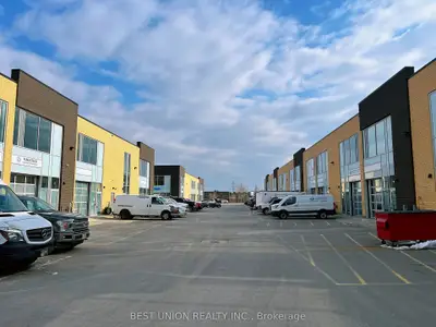 1158 King Road 19, Burlington, On L7t 0c5