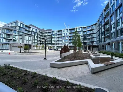 Condo Apartment in Oakville