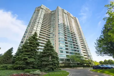 Condo Apartment in Mississauga