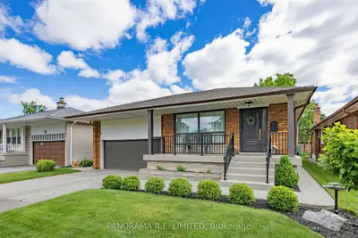 60 Norgrove Crescent, Toronto, On M9p 3c6