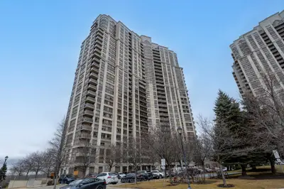 710 Humberwood Boulevard 2310, Toronto, On M9w 7j5