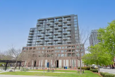 Condo Apartment in Toronto