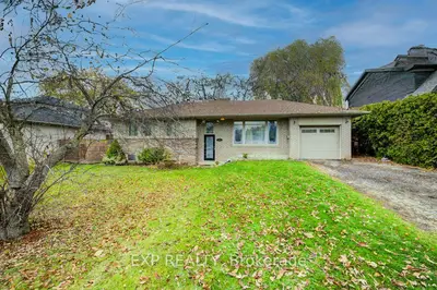 Detached in Oakville