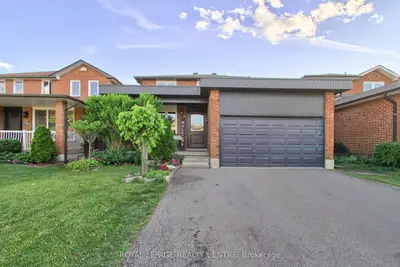 3102 Nawbrook Road, Mississauga, On L4x 2v5