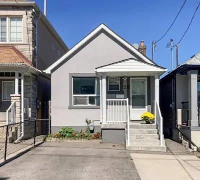 Detached in Toronto