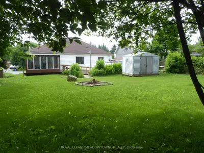 Detached in Halton Hills