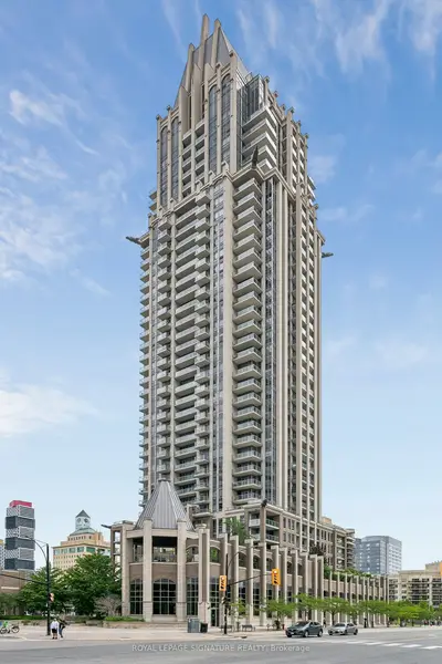 Condo Apartment in Mississauga