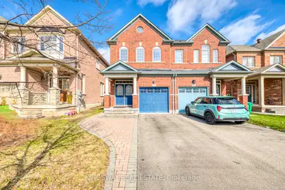 Semi-Detached in Mississauga