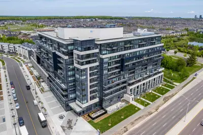 Condo Apartment in Oakville