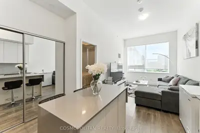 Condo Apartment in Oakville