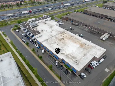 240 Bartor Road 8, Toronto, On M9m 2w6