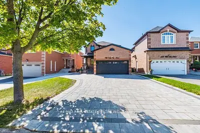 Detached in Mississauga