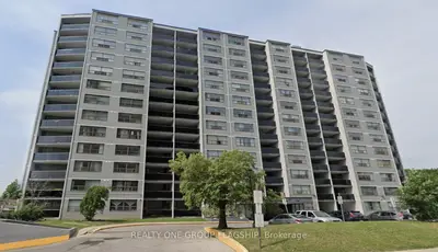 Condo Apartment in Toronto