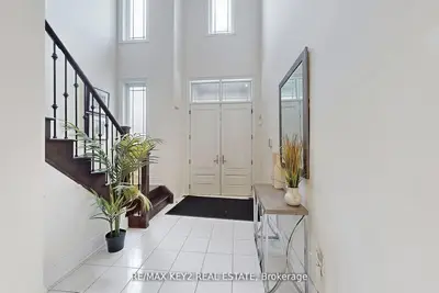 10 Lyle Way, Brampton, On L6x 5p8