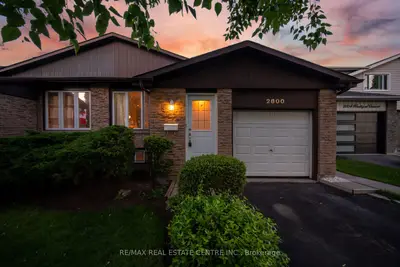 Semi-Detached in Mississauga