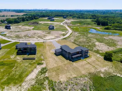 24 Sugarbush Court, Halton Hills, On L7g 4s7