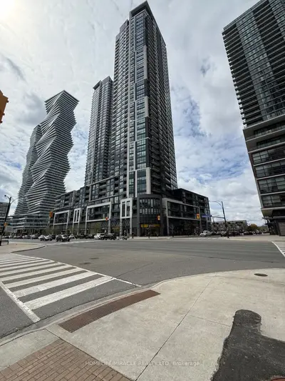 Condo Apartment in Mississauga