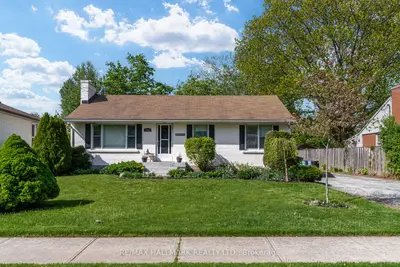1024 Churchill Avenue, Oakville, On L6h 2a6