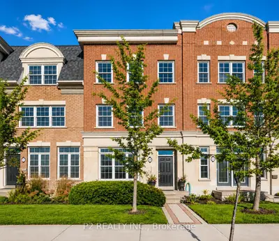 Condo Townhouse in Toronto