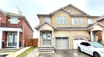 Semi-Detached in Mississauga