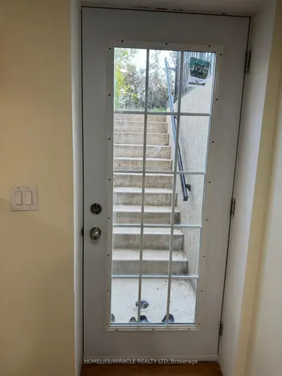 Semi-Detached in Mississauga