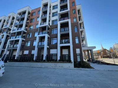 Condo Apartment in Toronto